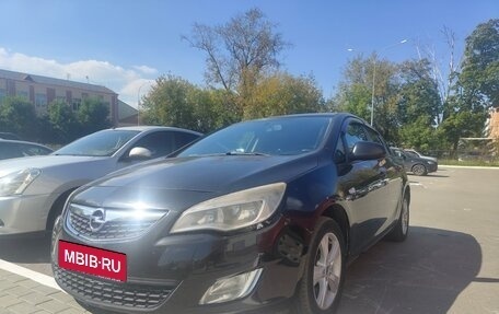 Opel Astra J, 2011 год, 555 000 рублей, 1 фотография