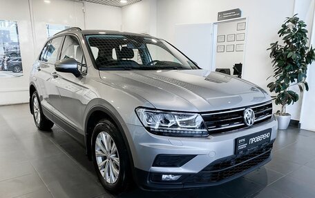 Volkswagen Tiguan II, 2020 год, 3 440 000 рублей, 3 фотография