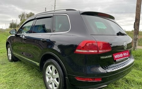 Volkswagen Touareg III, 2012 год, 2 130 000 рублей, 3 фотография