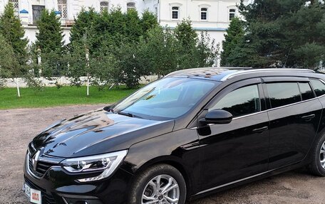 Renault Megane IV, 2018 год, 1 500 000 рублей, 10 фотография