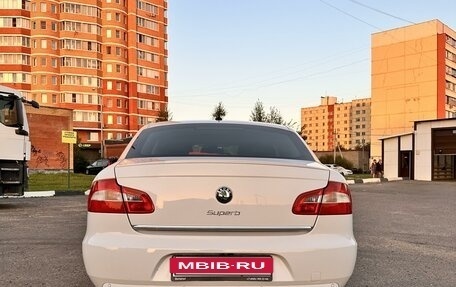 Skoda Superb III рестайлинг, 2010 год, 1 350 000 рублей, 9 фотография