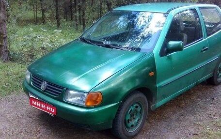 Volkswagen Polo III рестайлинг, 1996 год, 135 000 рублей, 3 фотография