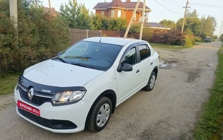 Renault Logan II, 2014 год, 810 000 рублей, 1 фотография