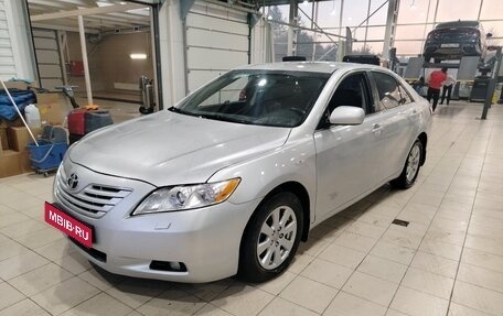 Toyota Camry, 2008 год, 1 250 000 рублей, 1 фотография