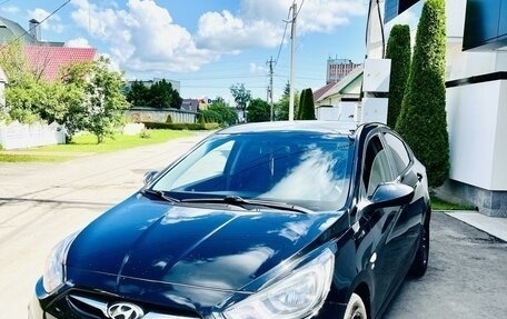 Hyundai Solaris II рестайлинг, 2012 год, 730 000 рублей, 4 фотография