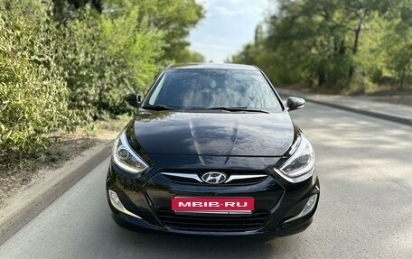 Hyundai Solaris II рестайлинг, 2013 год, 1 049 000 рублей, 6 фотография