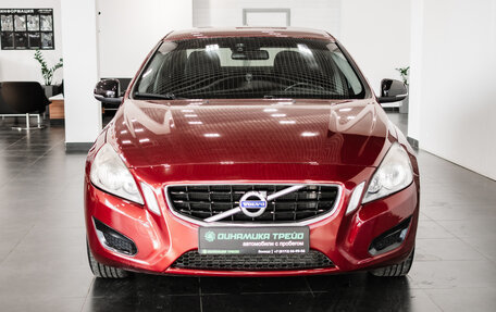 Volvo S60 III, 2011 год, 850 000 рублей, 2 фотография