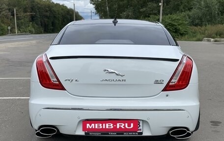 Jaguar XJ IV (X351), 2013 год, 2 300 000 рублей, 6 фотография