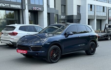 Porsche Cayenne III, 2011 год, 2 880 000 рублей, 2 фотография