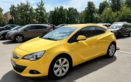 Opel Astra J, 2013 год, 1 050 000 рублей, 2 фотография