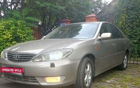 Toyota Camry V40, 2005 год, 920 000 рублей, 2 фотография