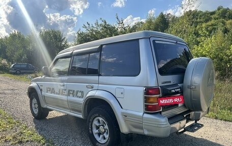 Mitsubishi Pajero III рестайлинг, 1994 год, 530 000 рублей, 6 фотография