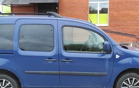 Renault Kangoo II рестайлинг, 2012 год, 670 000 рублей, 3 фотография