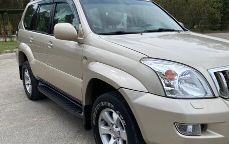 Toyota Land Cruiser Prado 120 рестайлинг, 2007 год, 2 350 000 рублей, 2 фотография