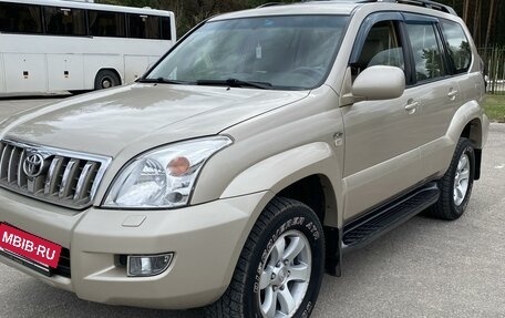 Toyota Land Cruiser Prado 120 рестайлинг, 2007 год, 2 350 000 рублей, 3 фотография