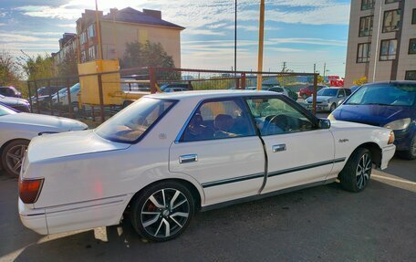 Toyota Crown, 1989 год, 480 000 рублей, 3 фотография