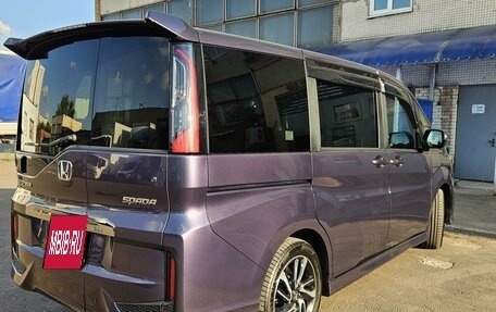 Honda Stepwgn IV, 2017 год, 2 850 000 рублей, 3 фотография