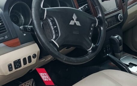 Mitsubishi Pajero IV, 2008 год, 2 150 000 рублей, 11 фотография