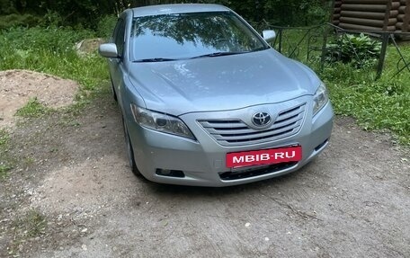 Toyota Camry, 2006 год, 1 700 000 рублей, 2 фотография