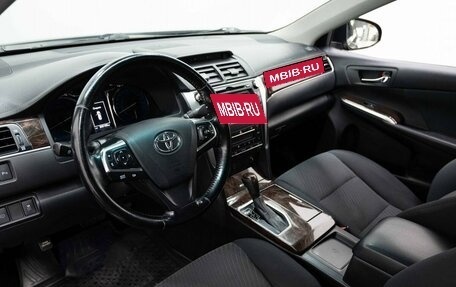 Toyota Camry, 2016 год, 1 735 000 рублей, 9 фотография