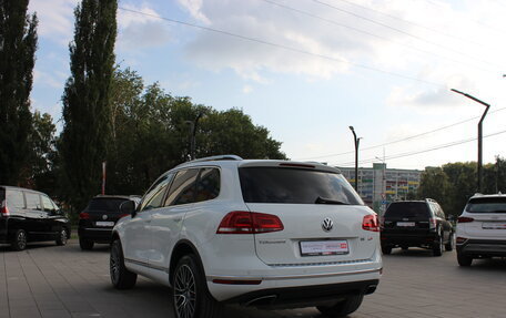 Volkswagen Touareg III, 2015 год, 3 179 000 рублей, 4 фотография