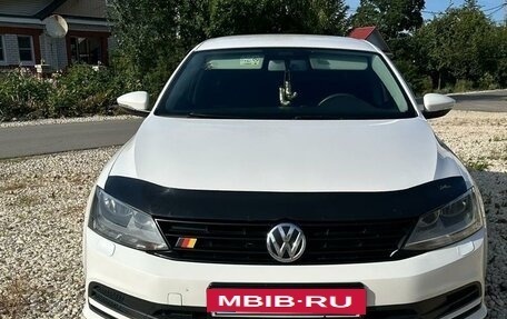 Volkswagen Jetta VI, 2015 год, 1 425 000 рублей, 3 фотография