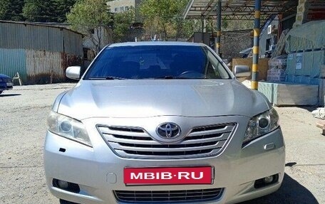 Toyota Camry, 2008 год, 950 000 рублей, 1 фотография