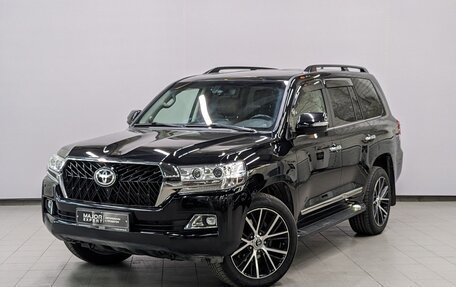 Toyota Land Cruiser 200, 2016 год, 6 740 000 рублей, 1 фотография