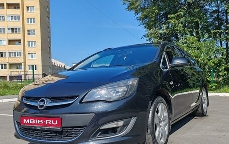 Opel Astra J, 2013 год, 1 100 000 рублей, 1 фотография