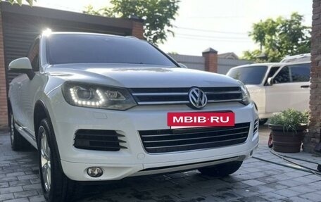 Volkswagen Touareg III, 2013 год, 2 550 000 рублей, 2 фотография