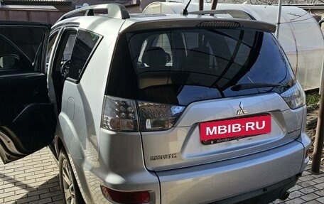 Mitsubishi Outlander III рестайлинг 3, 2012 год, 1 650 000 рублей, 3 фотография