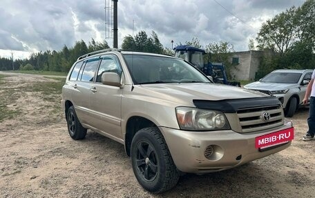 Toyota Highlander III, 2005 год, 1 000 000 рублей, 3 фотография