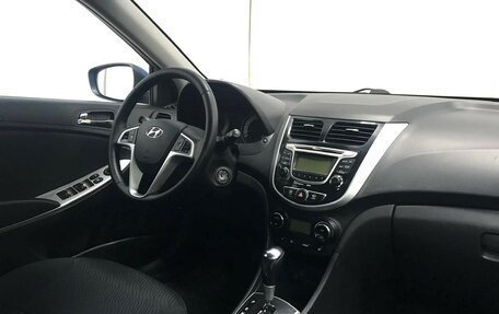 Hyundai Solaris II рестайлинг, 2012 год, 925 000 рублей, 3 фотография