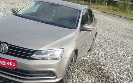 Volkswagen Jetta VI, 2016 год, 1 550 000 рублей, 2 фотография