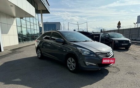 Hyundai Solaris II рестайлинг, 2015 год, 949 000 рублей, 2 фотография