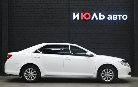 Toyota Camry, 2013 год, 2 095 000 рублей, 9 фотография