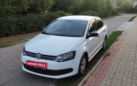 Volkswagen Polo VI (EU Market), 2013 год, 730 000 рублей, 1 фотография