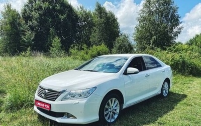 Toyota Camry, 2013 год, 1 950 000 рублей, 1 фотография