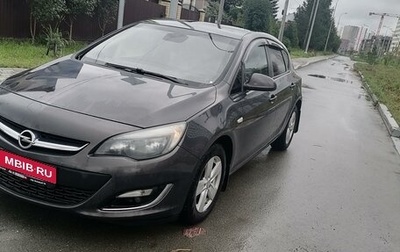 Opel Astra J, 2013 год, 700 000 рублей, 1 фотография