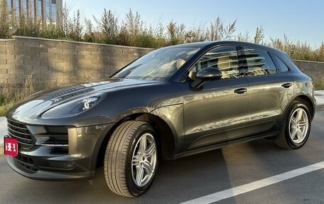 Porsche Macan I рестайлинг, 2019 год, 5 200 000 рублей, 1 фотография