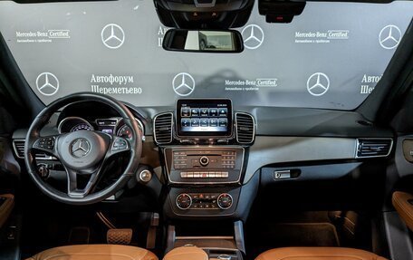 Mercedes-Benz GLE, 2018 год, 4 800 000 рублей, 25 фотография