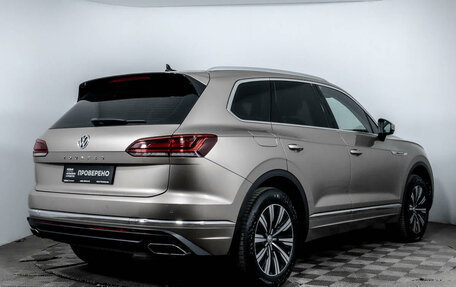 Volkswagen Touareg III, 2018 год, 4 245 000 рублей, 4 фотография