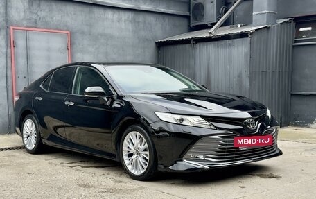 Toyota Camry, 2018 год, 2 820 000 рублей, 6 фотография