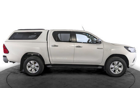 Toyota Hilux VIII, 2019 год, 3 490 000 рублей, 4 фотография