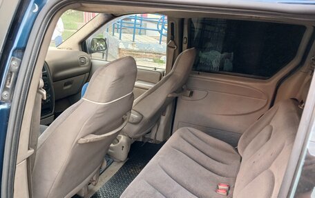 Chrysler Voyager IV, 2001 год, 340 000 рублей, 12 фотография