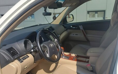 Toyota Highlander III, 2012 год, 2 450 000 рублей, 9 фотография