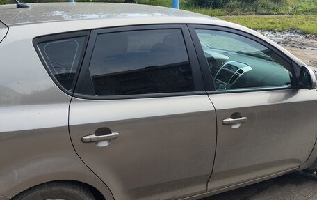 KIA cee'd I рестайлинг, 2009 год, 750 000 рублей, 2 фотография