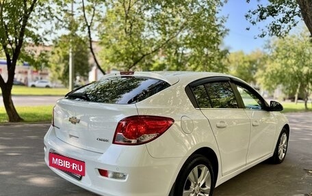 Chevrolet Cruze II, 2013 год, 985 000 рублей, 10 фотография