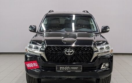 Toyota Land Cruiser 200, 2016 год, 6 740 000 рублей, 2 фотография