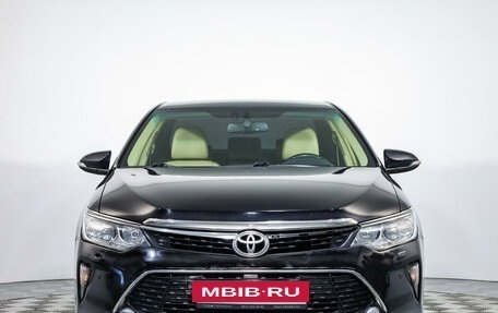 Toyota Camry, 2017 год, 2 389 000 рублей, 2 фотография